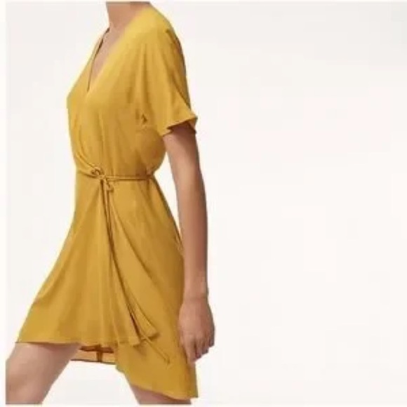 Aritzia Babaton Wallace chartreuse yellow dress XS - Picture 4 of 13